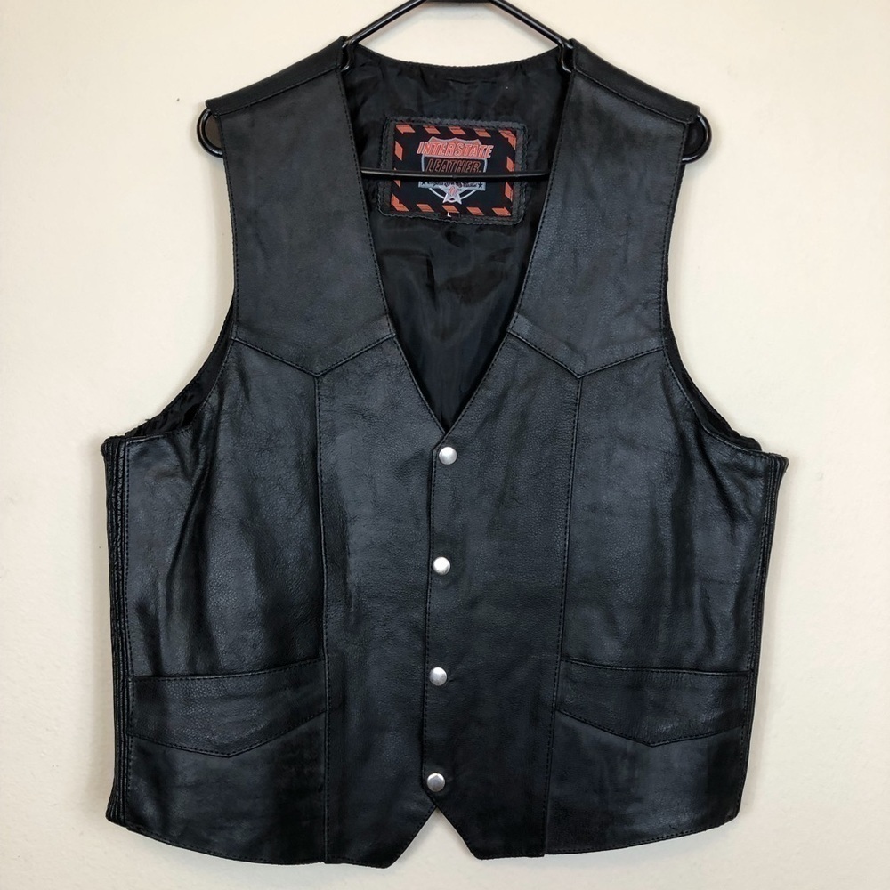 𝅺INTERSTATE Leather Motorcycle Vest-L